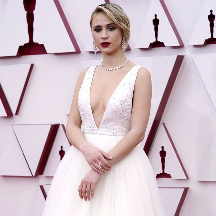 Premios Oscar 2021: Maria Bakalova y su falda de los 100 metros de tul -  Foto 1