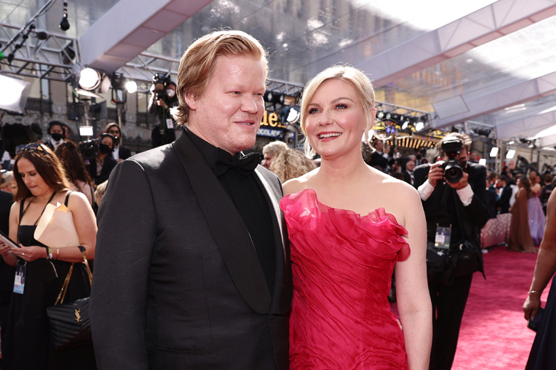 kirsten dunst y jesse plemons