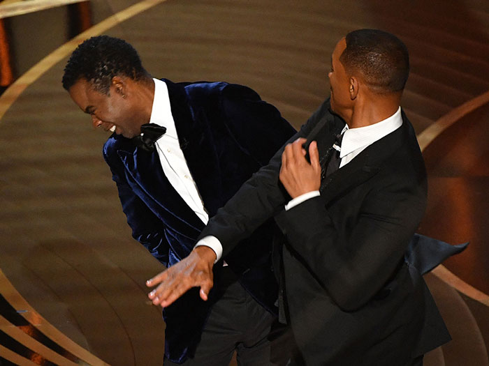 Will Smith da una bofetada a Chris Rock en los Oscar 