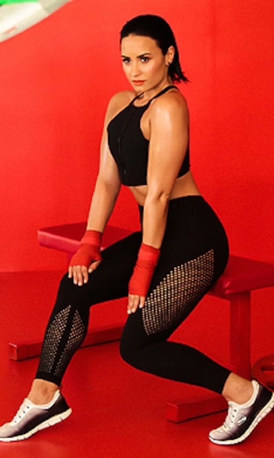 Demi Lovato, ¡con curvas y en forma!