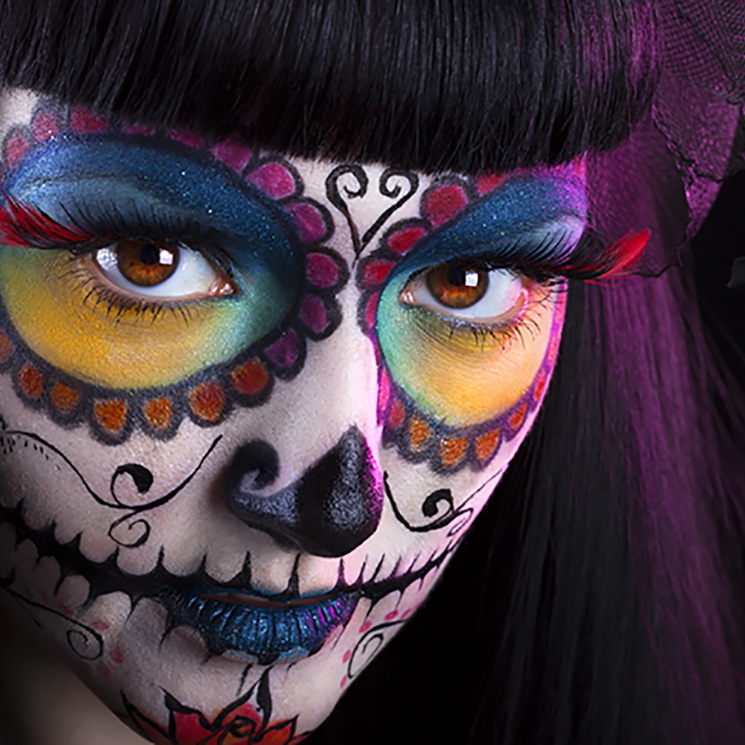 Trucos y consejos de maquillaje para una ‘terrorífica’  y divertida  noche de Halloween 