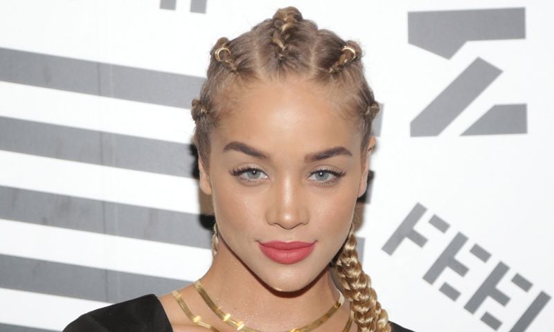 Nosotros proponemos y tú eliges: 8 tipos de trenzas para lucir este verano