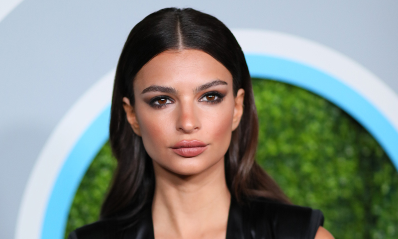 Así es Emily Ratajkowski, una modelo de lo más polifacética