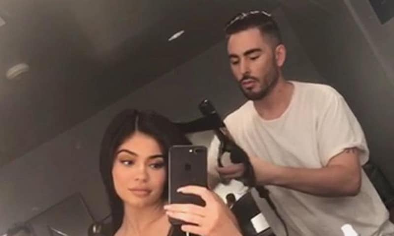 Copia los peinados de Kylie Jenner y sus hermanas creados por Andrew Fitzsimons