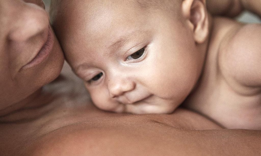 Sabemos 3 razones por las que cuidar tu piel te ayuda a ser más feliz