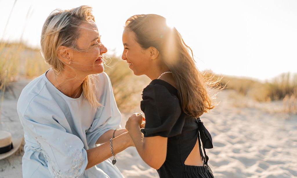 El perfume que regalarás a tu madre este año será tu nueva obsesión olfativa