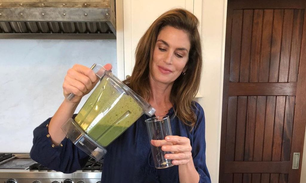 De la dieta de Cindy Crawford a la de Kaia Gerber: así ha cambiado su alimentación con los años