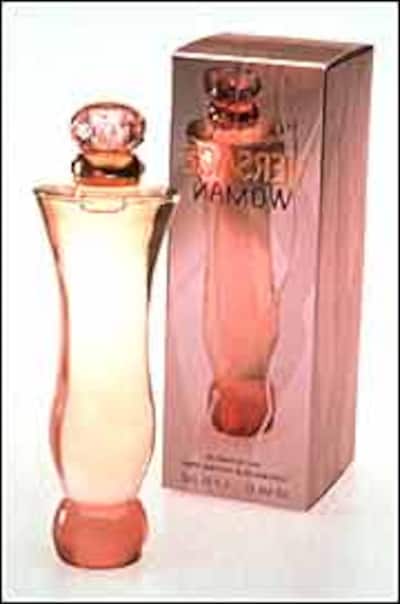 Donatella Versace lanza su primer perfume