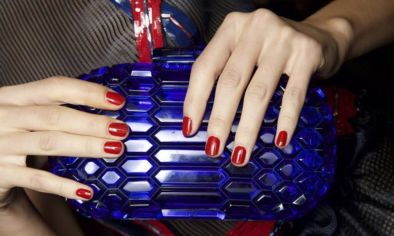 ¿Puede tu laca de uñas estar boicoteando tu dieta?