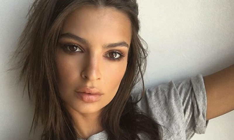 Conoce el tratamiento facial que ha conquistado a Emily Ratajkowski y Jessica Alba