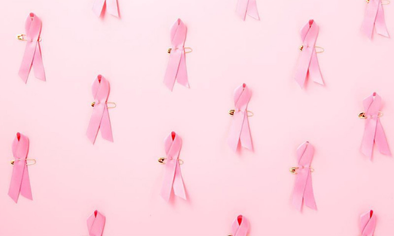 Octubre en rosa: la cosmética más solidaria contra el cáncer de mama