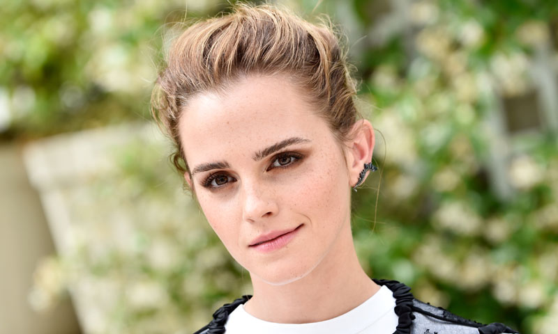 Año nuevo, flequillo nuevo: Emma Watson apuesta por las 'baby bangs'