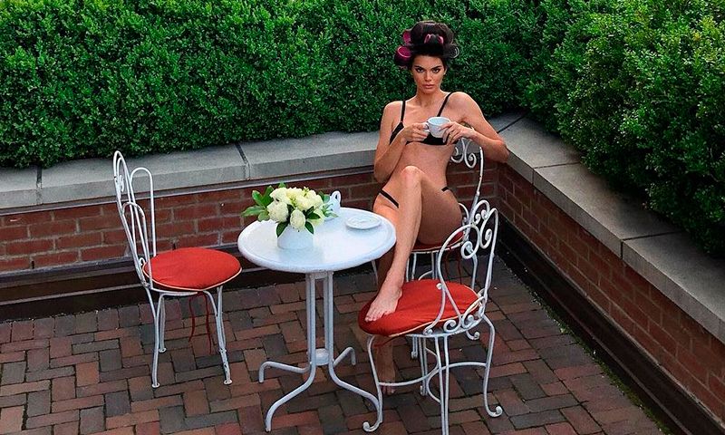Hay una bebida que Kendall Jenner toma a diario para sentirse más ligera