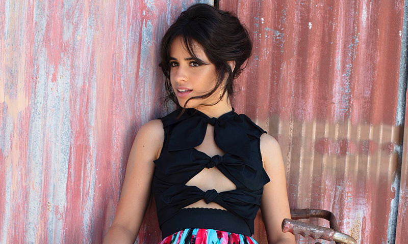 Camila Cabello crea una colección de maquillaje para todas las mujeres