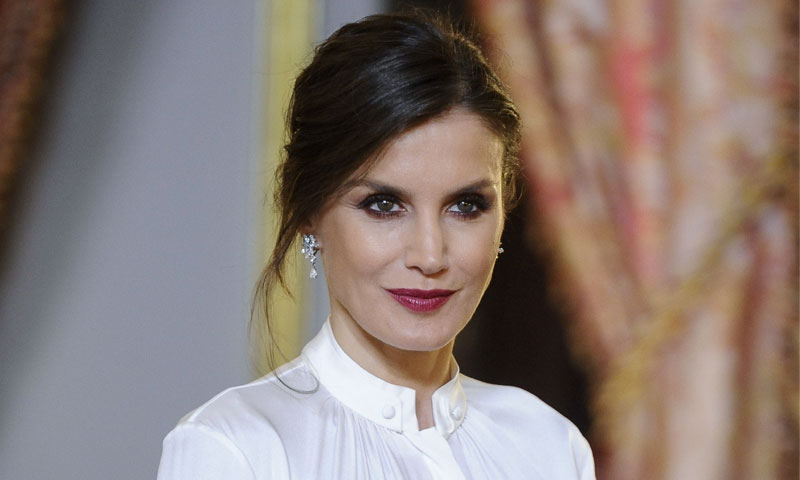 La mañana que Doña Letizia rompió las reglas con un maquillaje de noche