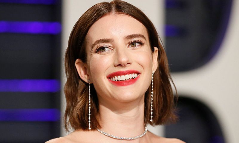 La fruta que ha transformado la piel de Emma Roberts en solo 15 días