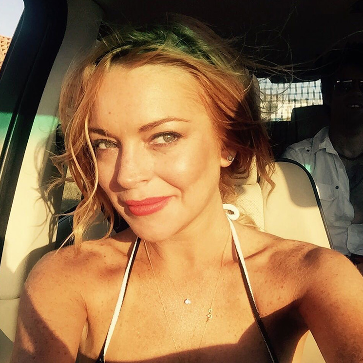 Lindsay Lohan recupera su inolvidable melena de 'Tú a Londres y yo a California'