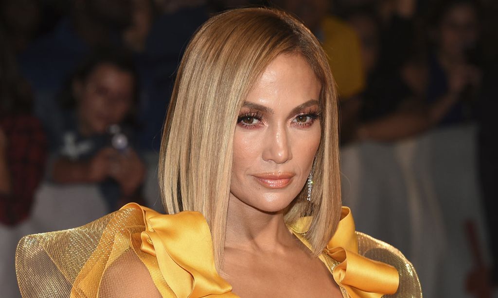 Jennifer Lopez Usa Este Producto Para Presumir De Melena