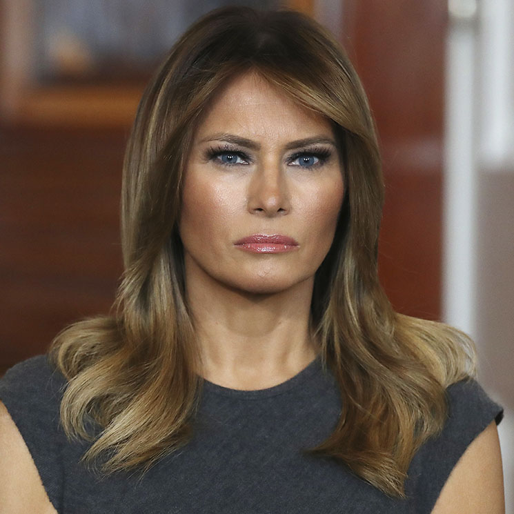 El maquillaje con truco de Melania Trump en sus looks de trabajo