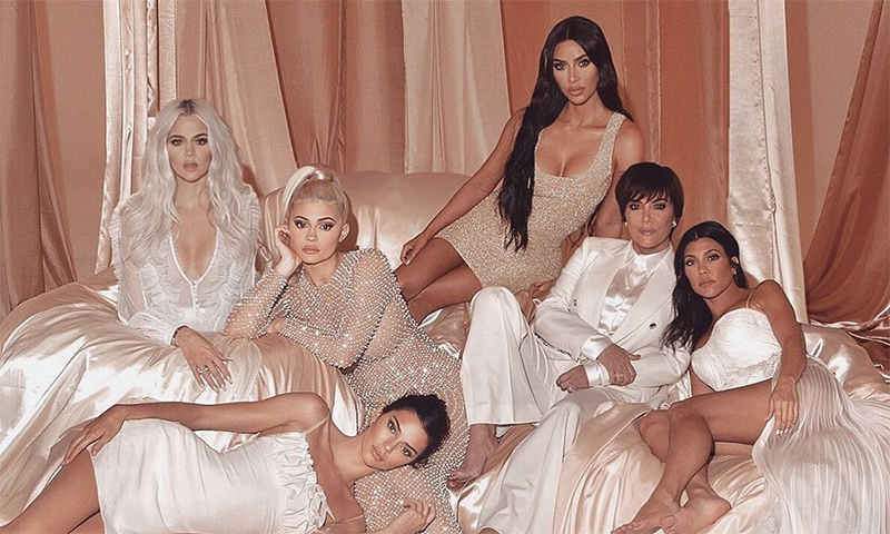 Kourtney revela los mejores trucos de belleza del clan Kardashian
