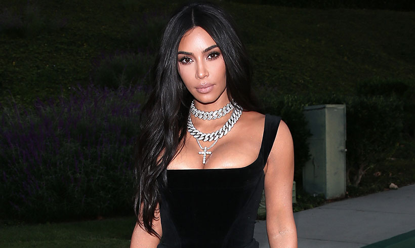 El tratamiento facial que Kim Kardashian se hace de madrugada