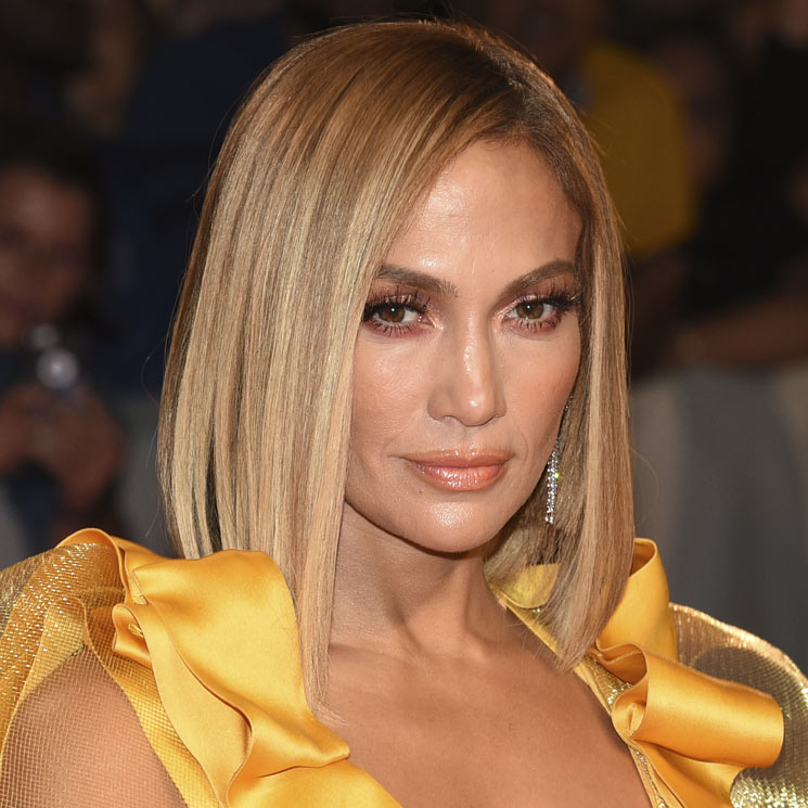 Del 'glass hair' a la melena salvaje: los 10 cambios de look más comentados de Jennifer Lopez en 2019