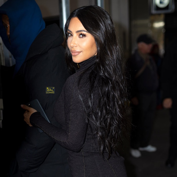 Por qué Kim Kardashian ha desatado la polémica con su felicitación de Año Nuevo