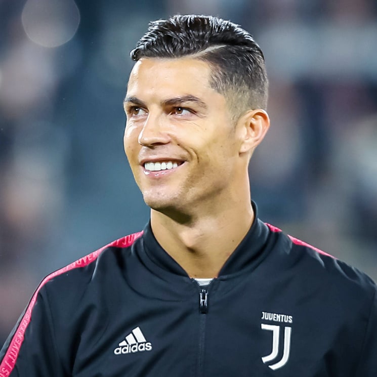  Cristiano  Ronaldo  pide la aprobaci n de sus fans sobre su 