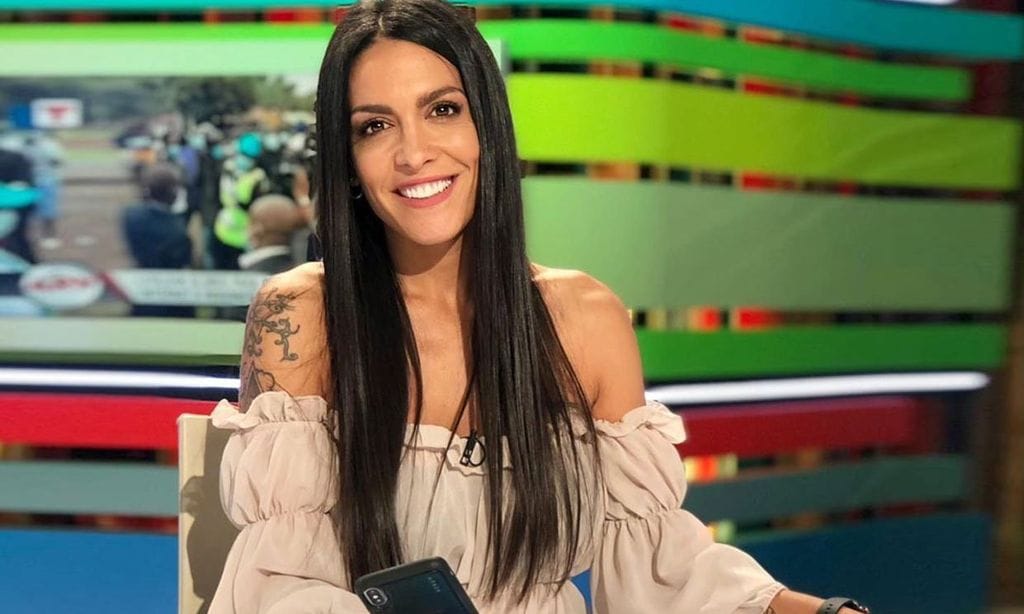 ¡Adiós melena larga! Lorena Castell vuelve de vacaciones con un cambio de look radical