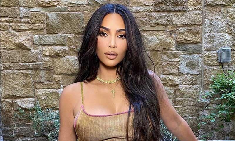 Kim Kardashian recupera su peinado más extremo, la trenza 'Rapunzel'