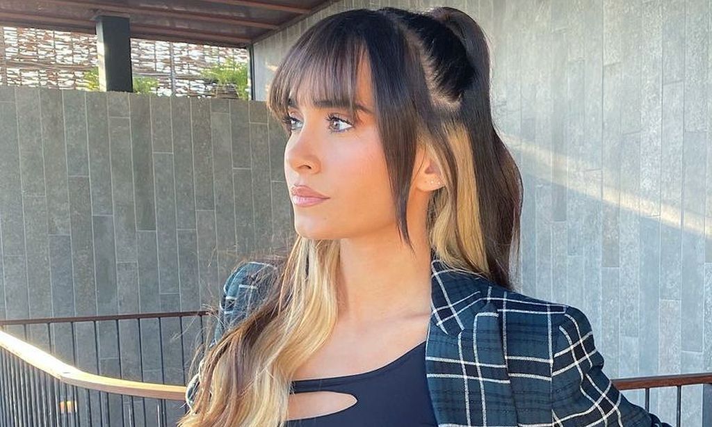 Aitana con jersey de Louis Vuitton en clave 'Gambito de Dama' en El  Hormiguero