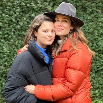 Manuela Sánchez presume de madre: 'La definición de belleza, sencillez y lealtad'