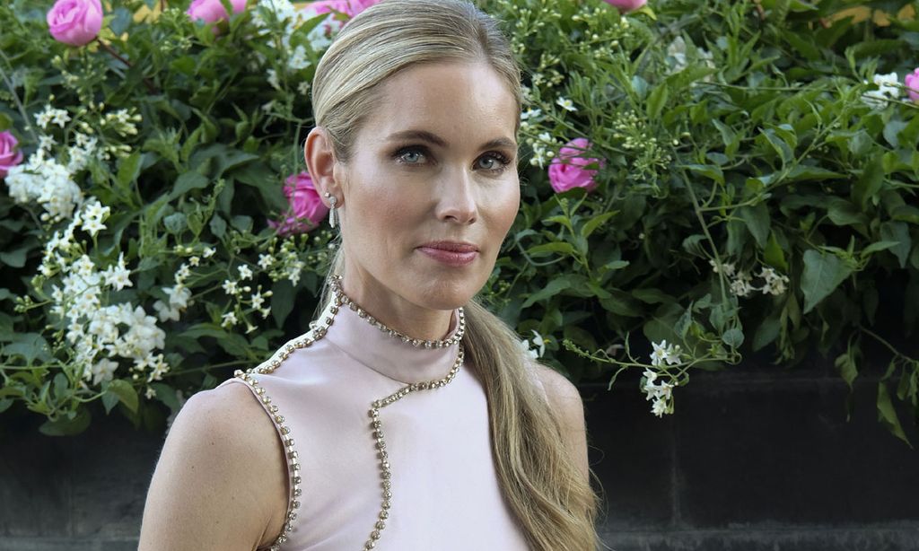 Helene Svedin arrasa con esta foto de sus vacaciones junto a Luis Figo