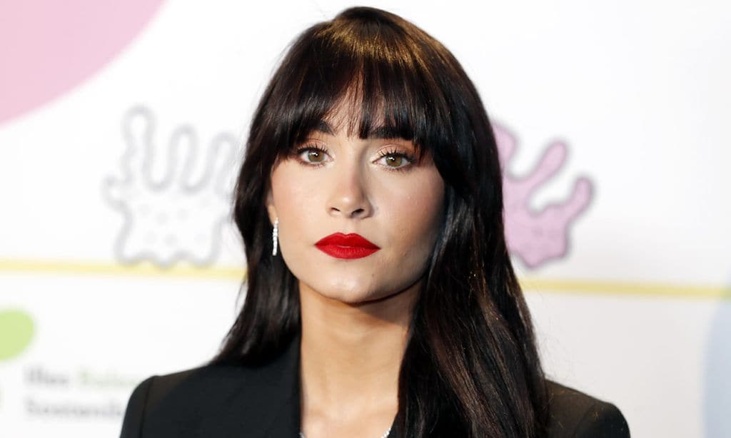 El aplaudido 'selfie' de Aitana que defiende las fotos sin maquillaje