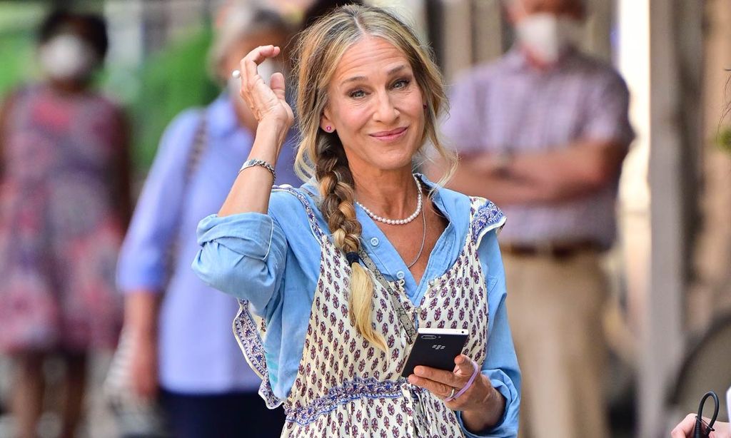 Sarah Jessica Parker se deja las canas