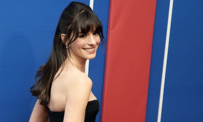Anne Hathaway vuelve a hacerlo: recupera su look de 'El diablo viste de Prada'