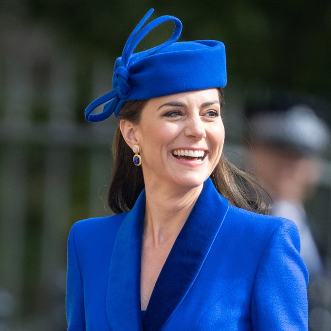 La princesa de Gales rompe el protocolo real con la manicura roja de Lady Di