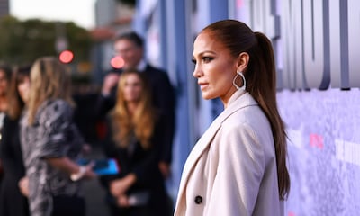 Consejos de experto para copiar en casa la 'manicura celestial' de Jennifer Lopez