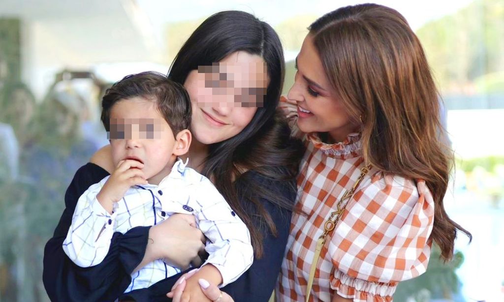 ¡Uñas a juego! La divertida sesión de manicura de Paula Echevarría con sus hijos Daniella y Miki