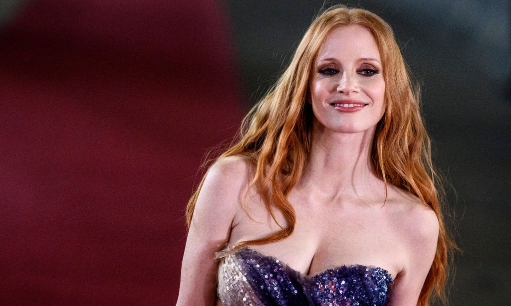 La supermelena de Jessica Chastain, el 'wet look' de Marta Nieto y toda la belleza de San Sebastián