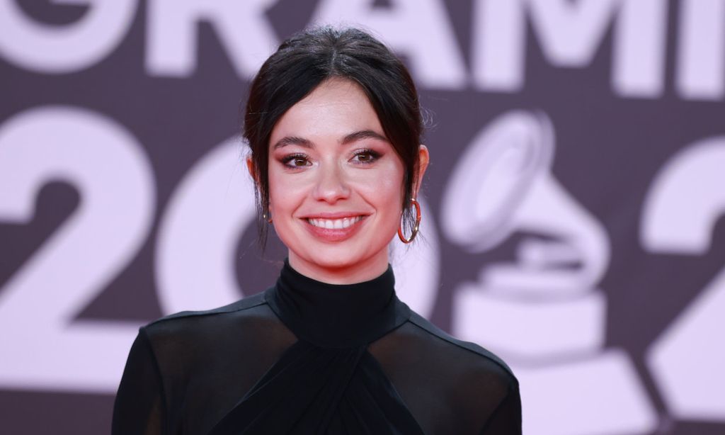 El triunfo del 'clean look' en los Grammy Latinos: las invitadas defienden el maquillaje natural