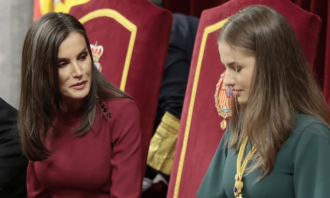Los nuevos cortes de pelo de la reina Letizia y la princesa Leonor