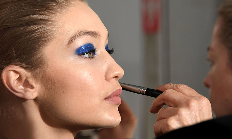 ¿Quién se esconde detrás de los 'beauty looks' de Gigi Hadid?