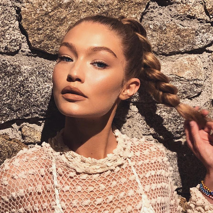 Sanos y con efecto bronceador, los 'snacks' que deberías copiar a Gigi Hadid