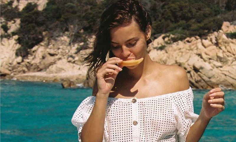 Esta fruta tropical rica en vitamina C también tiene un efecto détox