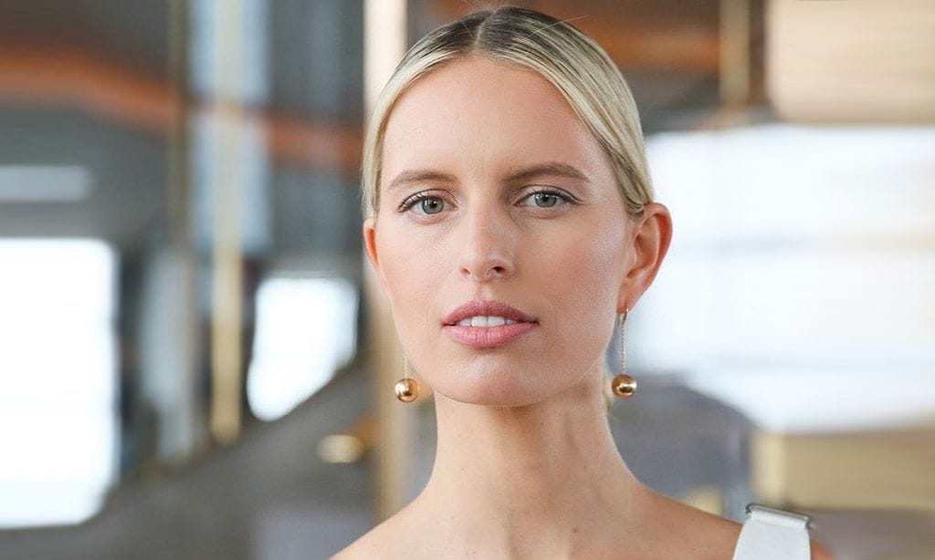 Copia el zumo antioxidante de Karolina Kurkova si quieres una piel más joven y luminosa