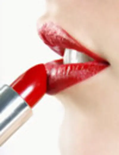 Cinco trucos para un maquillaje de labios impecable
