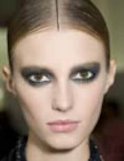 En el 'backstage': ¿quieres ver un adelanto de las tendencias de maquillaje de Chanel para la primavera?