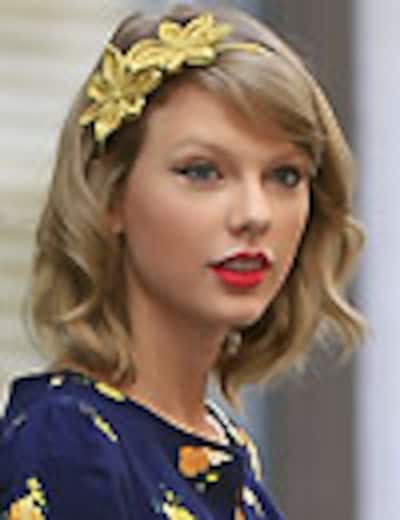 Taylor Swift te enseña a sacar partido a la diadema