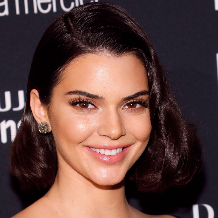 Mate 'vs' 'gloss': Kendall Jenner inspira tus maquillajes de este otoño